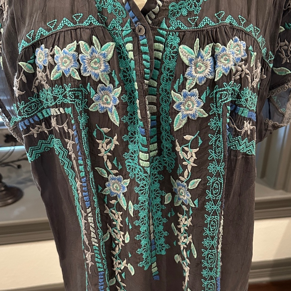 Embroidered Boho Tunic Top - image 2